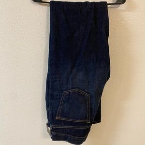 Men’s old navy dark wash jeans. Relaxed fit